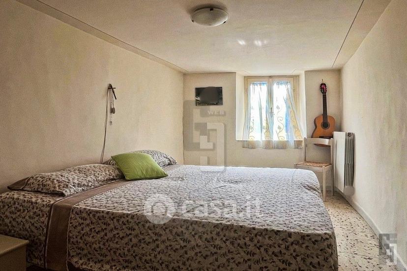 Quadrilocale in della Valle 8 — foto 13 di 22