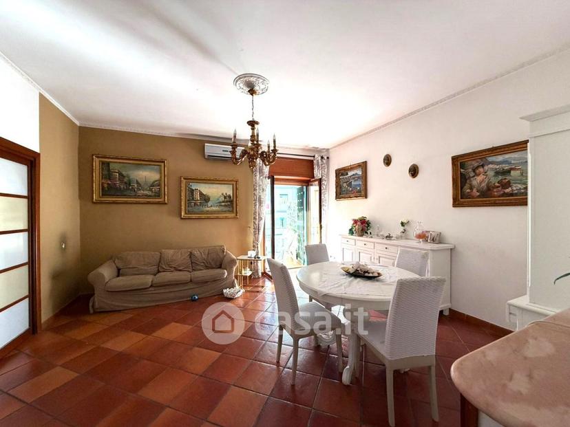 Trilocale in Viale Leone 24 — foto 4 di 33