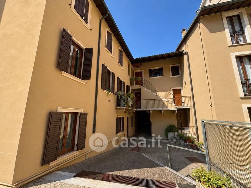 Trilocale in Via della Valverde 73 — foto 2 di 25