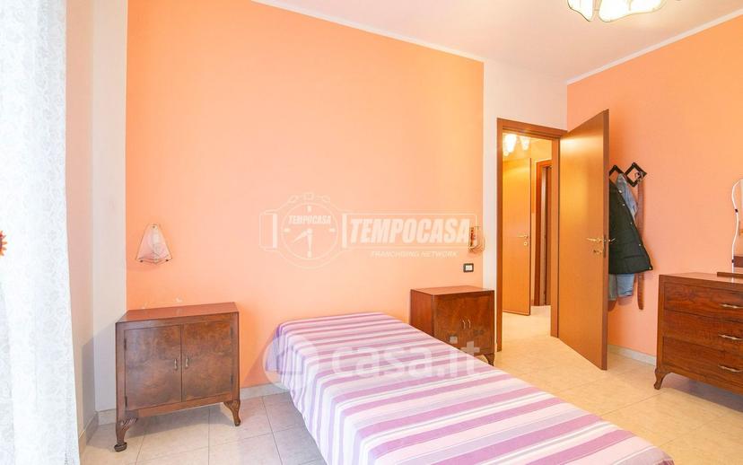 Trilocale in Via Badalasco — foto 11 di 30