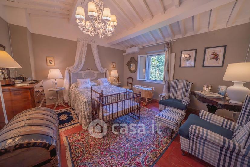 Villa in Via del Merlo — foto 16 di 99