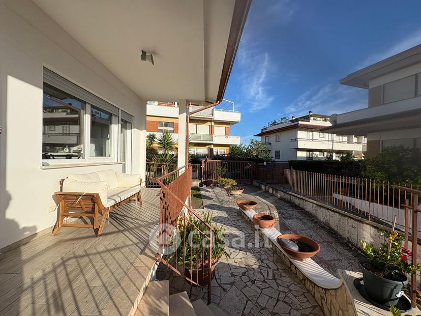 Villa in Via Sardegna 15 — foto 28 di 119