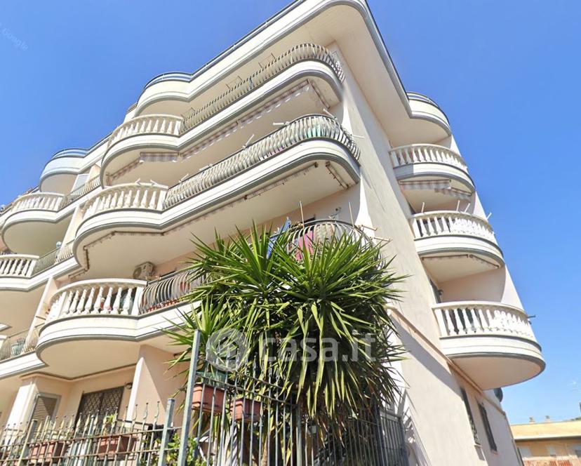 Bilocale in Via Villarosa 81 — foto 2 di 14