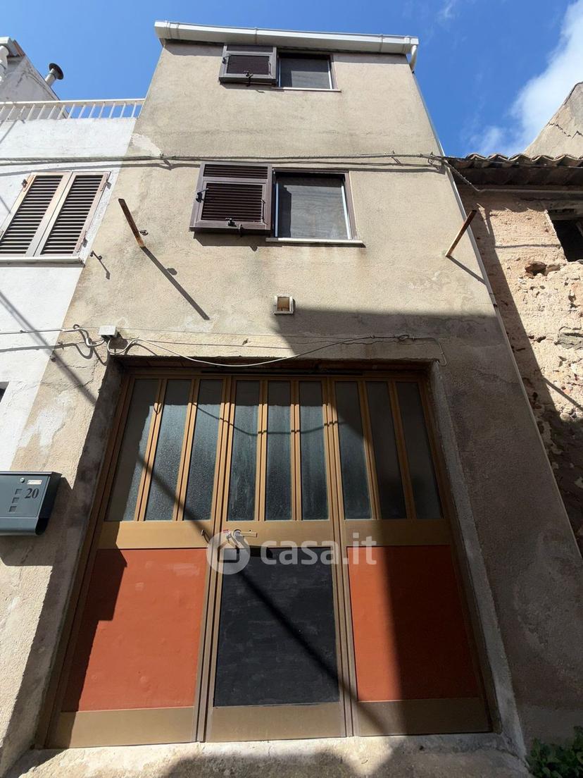 Trilocale in Via Sambuco — foto 4 di 5