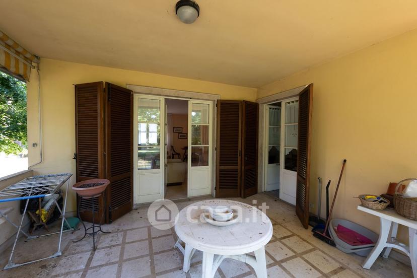 Villa in Via Fiorentina 7 — foto 4 di 106