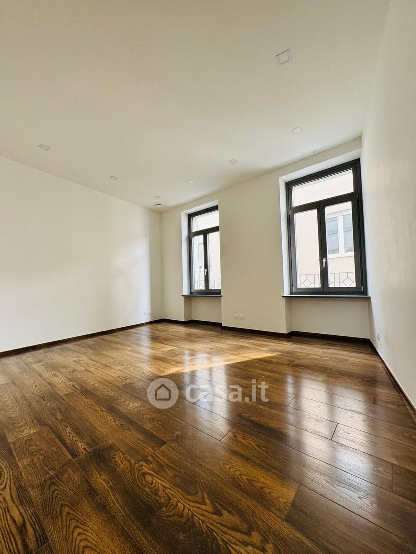 Trilocale in Via Vittorio Emanuele II 145 — foto 14 di 26