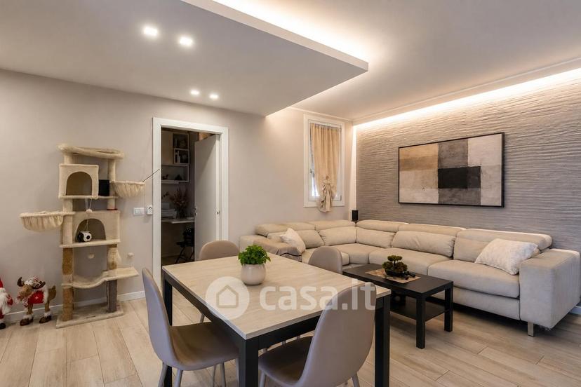 Quadrilocale in Via Guglielmo Marconi — foto 17 di 23