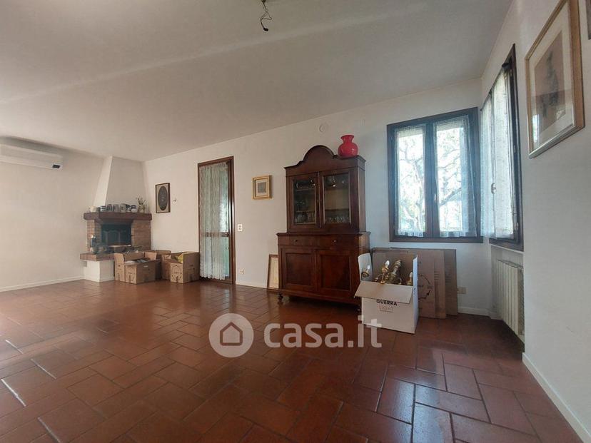 Villa in Via Miranese 11 — foto 18 di 38