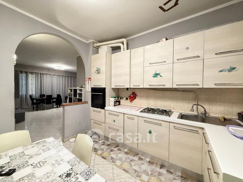 Trilocale in Via Camillo Benso — foto 9 di 16