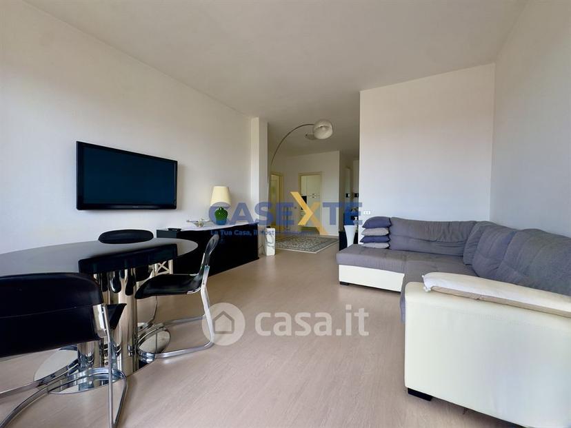 Trilocale in Via Como — foto 27 di 32