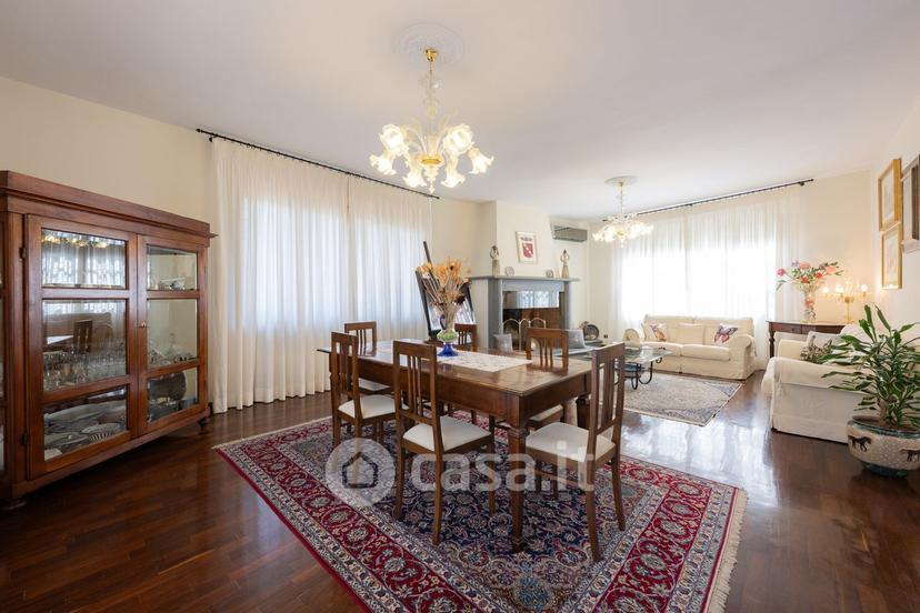 Villa in Via di Faltugnano — foto 10 di 31