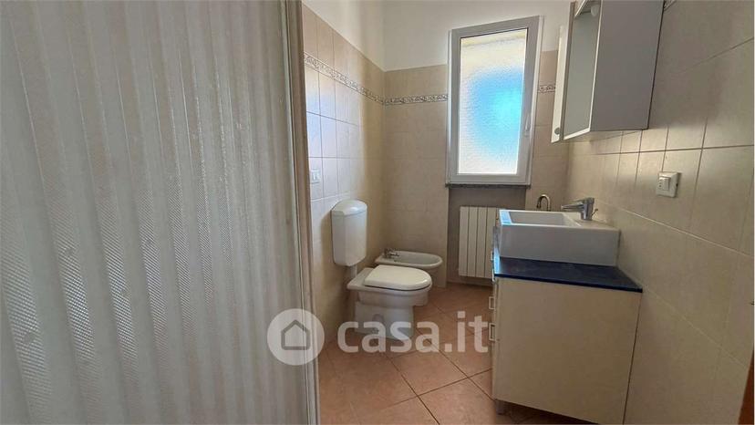 Bilocale in Via al Piemonte — foto 33 di 35