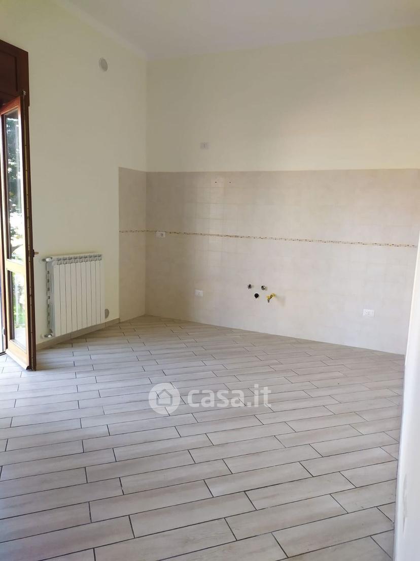 Trilocale in Via San Francesco 9 — foto 2 di 10