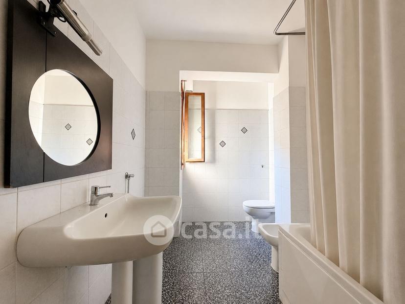 Trilocale in Via Piero Calamandrei — foto 2 di 14