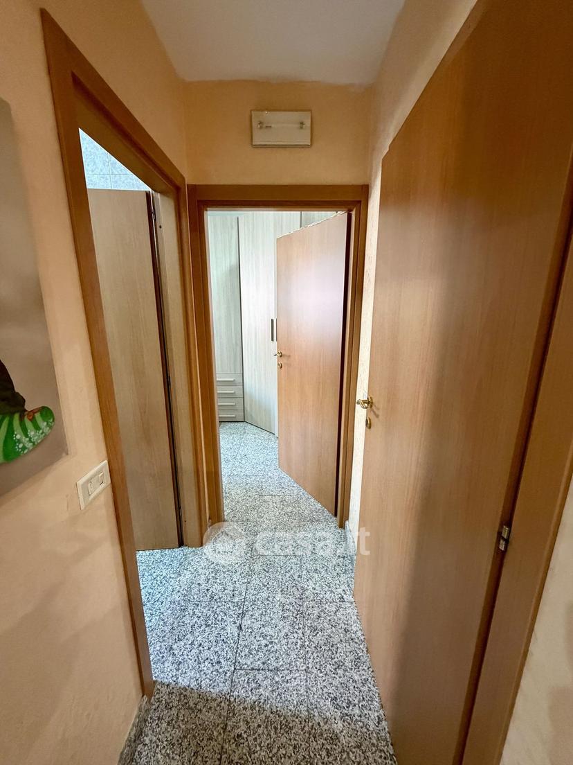 Quadrilocale in Viale Santa Caterina da Siena 11 — foto 19 di 36