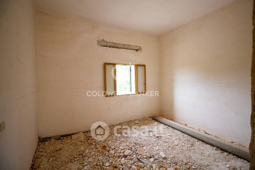Villa in Strada Statale 16 Adriatica — foto 3 di 50
