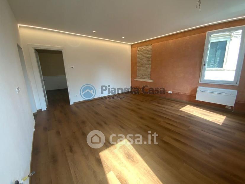 Trilocale in Via Rudena 9