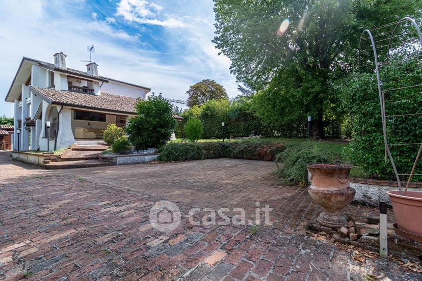 Villa in Via della Rondella 3 — foto 19 di 57
