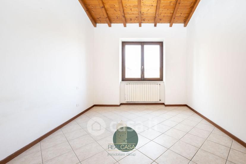 Trilocale in Via Seriola 38 — foto 19 di 31