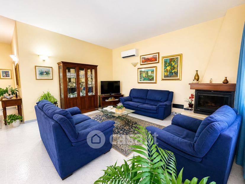 Appartamento in Via Montalbo — foto 26 di 32