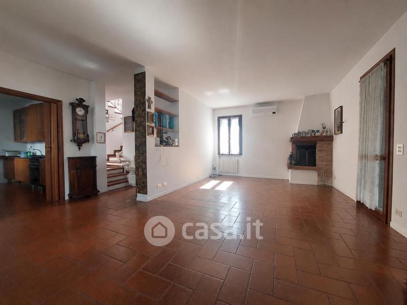 Villa in Via Miranese 11 — foto 35 di 38