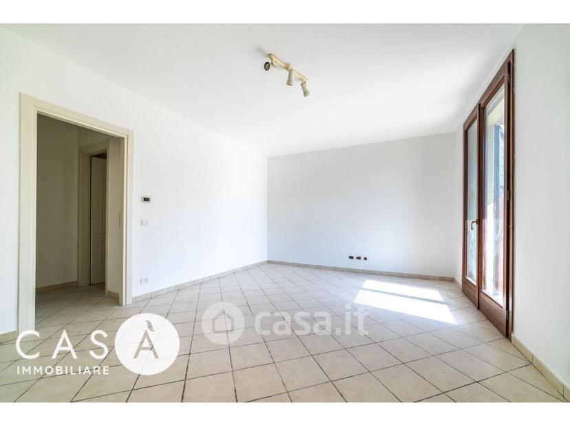 Trilocale in Via Bagnolo 90 — foto 3 di 20