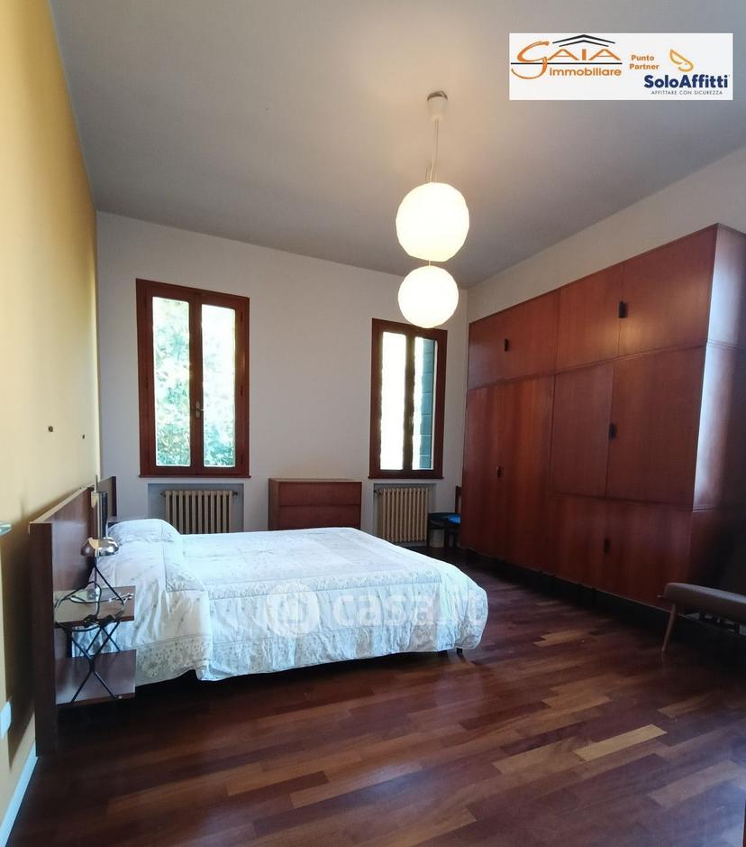 Villa in Via A. Gramsci 46 — foto 37 di 53
