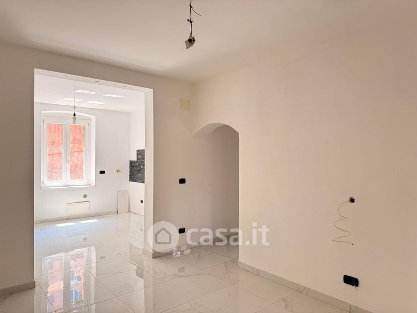 Quadrilocale in Via Maria Santissima Ausiliatrice 5 — foto 10 di 37
