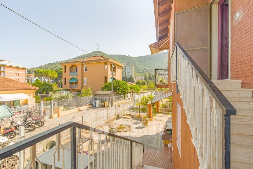Villa in Via Tiziano 6 — foto 53 di 55