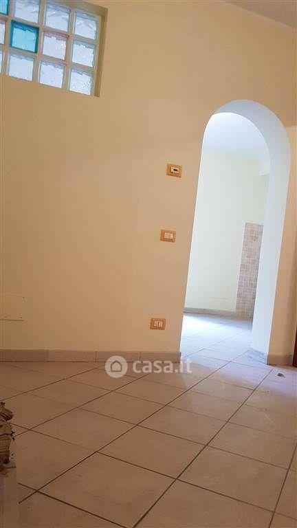 Trilocale in Via Cossignano — foto 2 di 15
