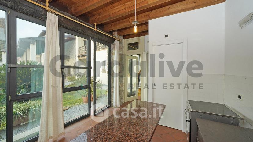 Appartamento in Via Valene 49