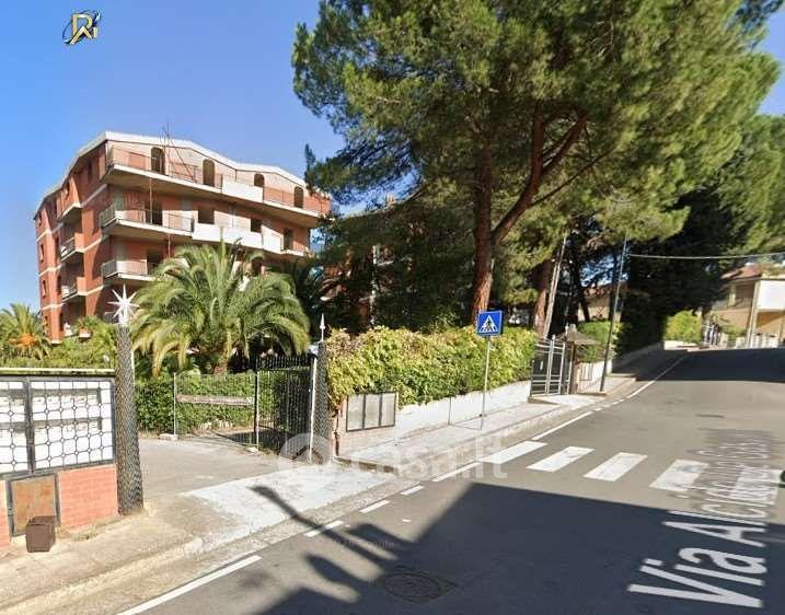 Appartamento in Via Alcide de Gasperi — foto 15 di 40