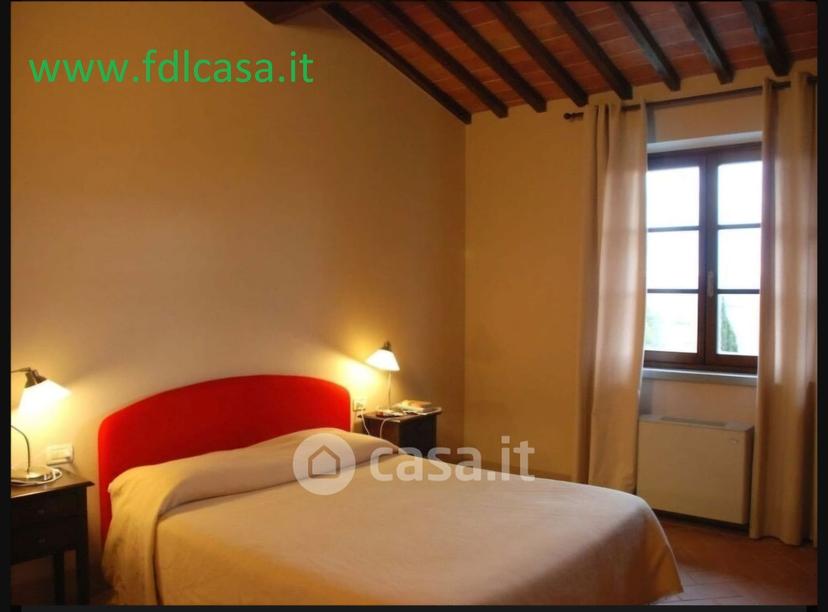 Trilocale in Via della Costa — foto 4 di 6