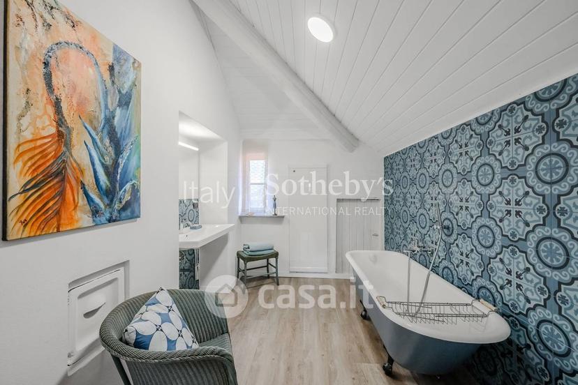 Villa in Via Marinoni — foto 21 di 29
