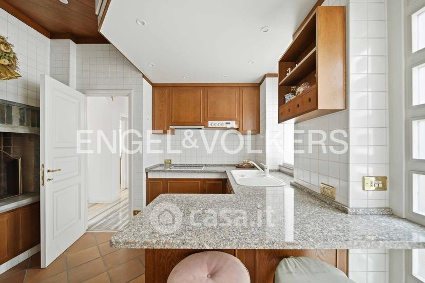 Villa in Roma 41 — foto 19 di 83