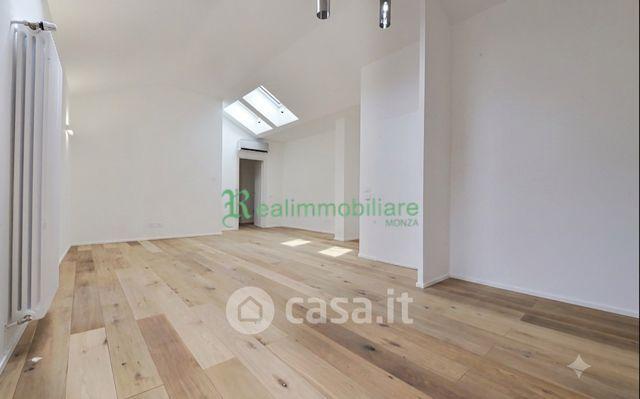 Bilocale in Via Alessandro Volta — foto 12 di 21