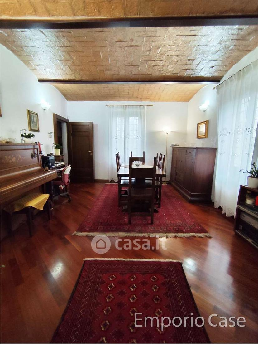 Villa in Stradello Senni — foto 14 di 18