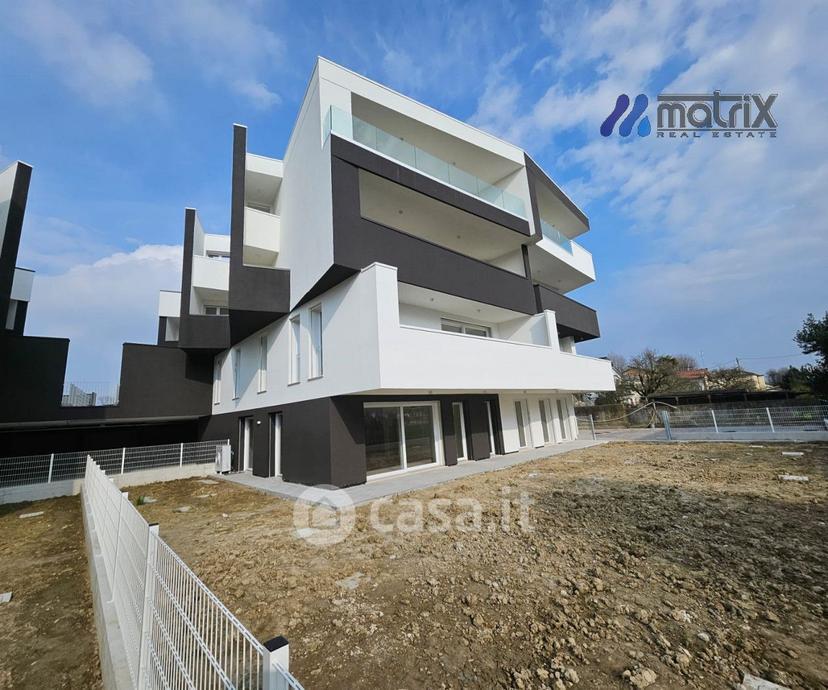 Appartamento in Via Argine Sinistro 23 — foto 23 di 33