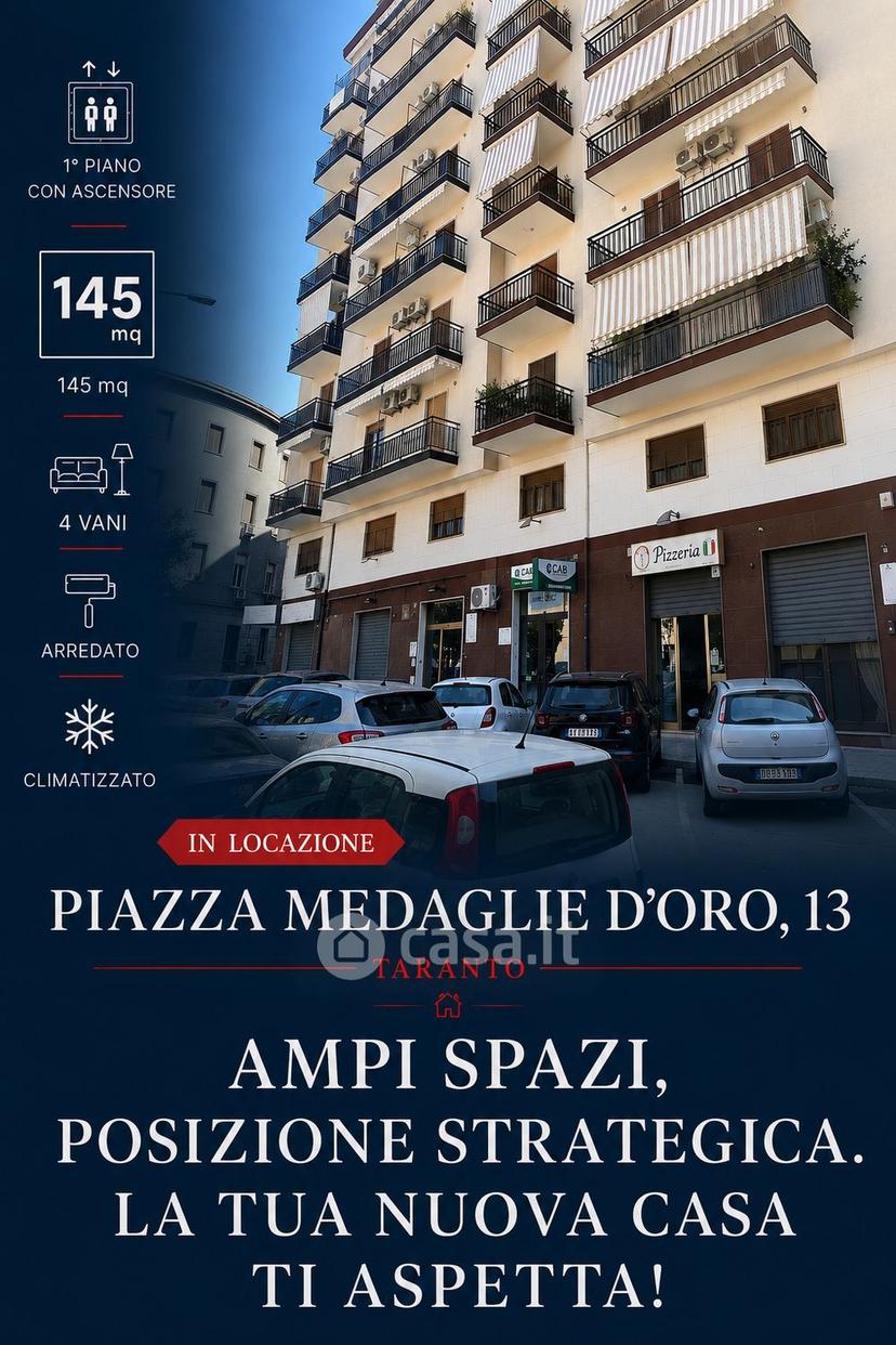 Quadrilocale in Via Medaglie d'Oro 13 — foto 2 di 15