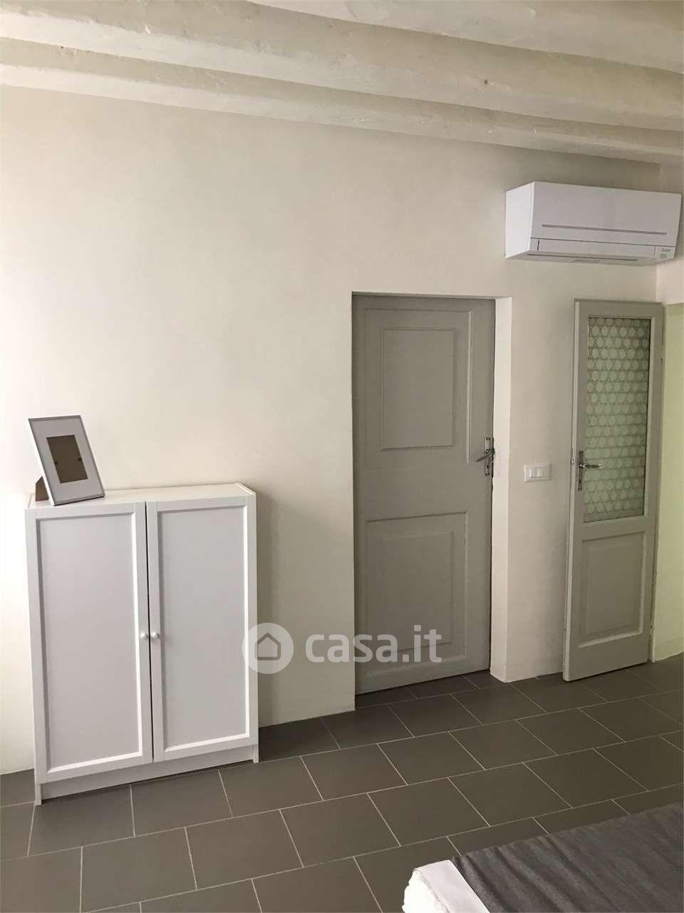 Trilocale in Via Canalino