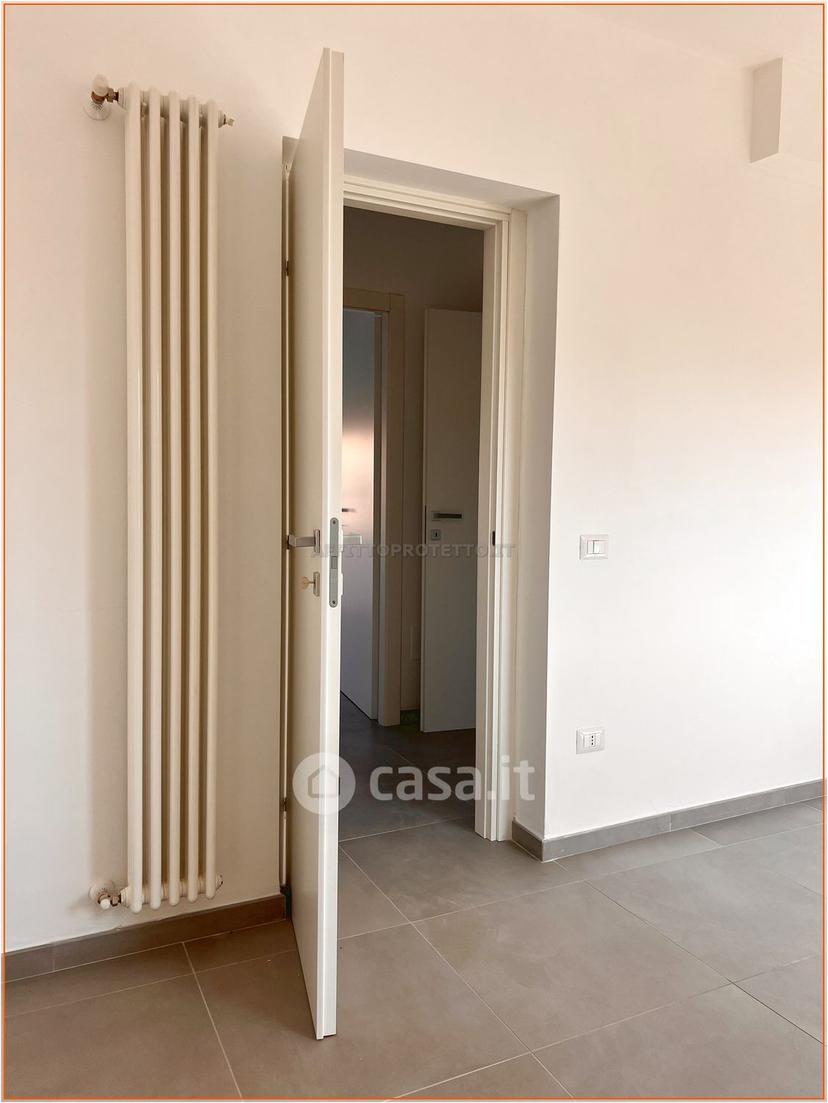 Trilocale in Via Angelo Rubino — foto 12 di 35