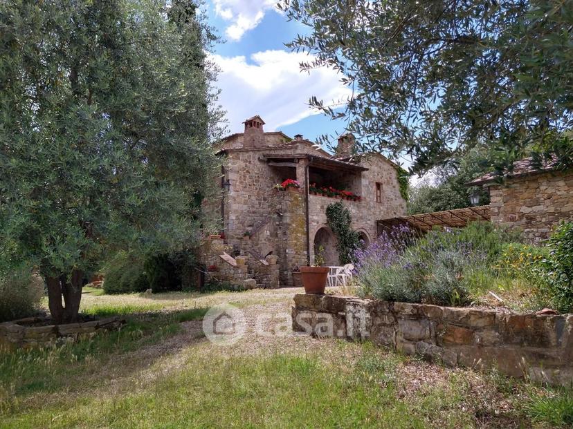 Villa in Strada Senza Nome 53011 — foto 18 di 45
