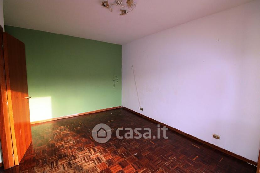 Trilocale in Via Friuli 100 — foto 6 di 35