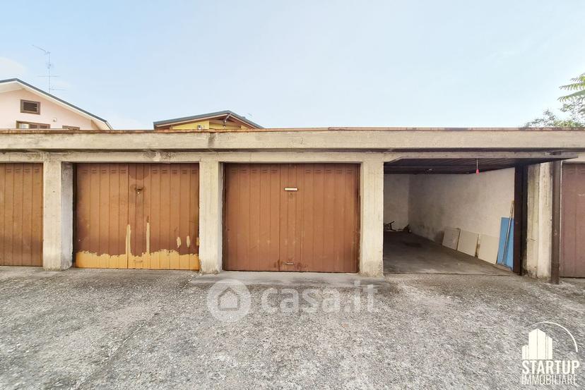 Bilocale in Via Arrigo Boito 8 — foto 25 di 33