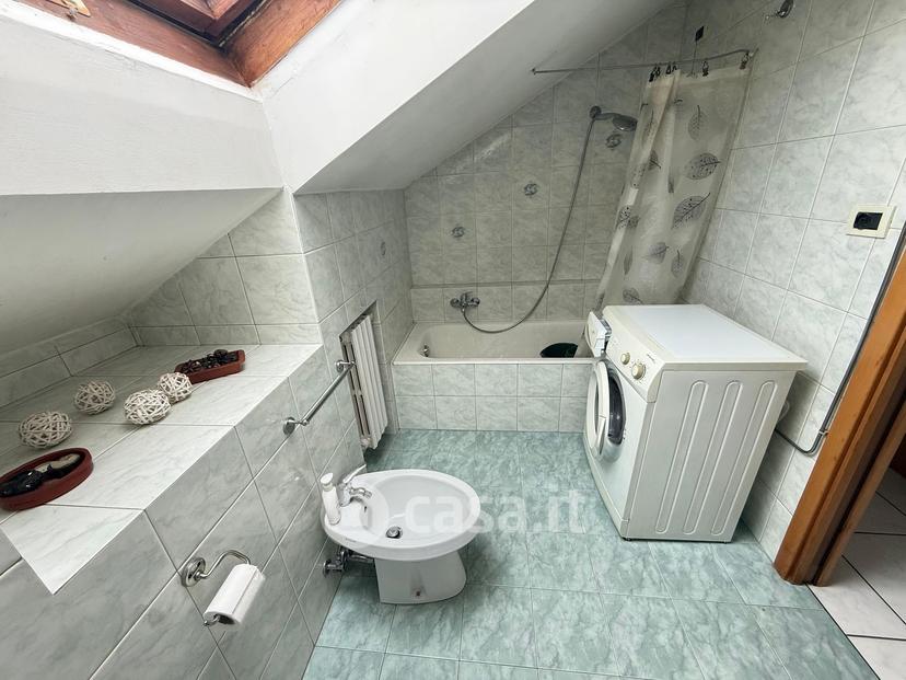 Bilocale in Via della Rinascita 9 — foto 8 di 14