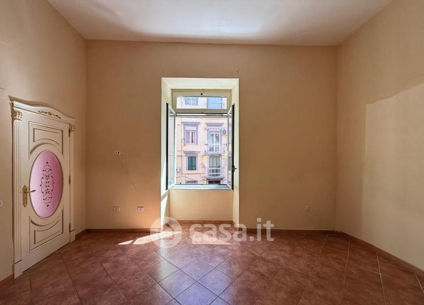 Trilocale in Salita Capodimonte 105 — foto 18 di 19