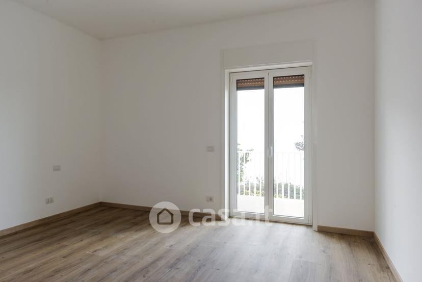 Appartamento in Via Livorno 3 — foto 29 di 33