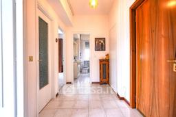 Trilocale in Via Napoleone Gialdi