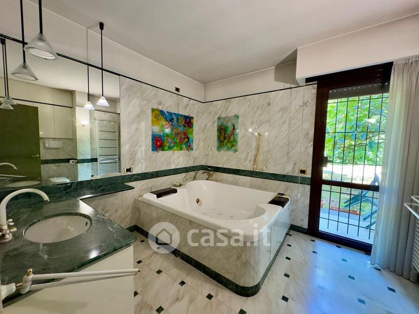 Appartamento in Viale Monsignor Secondo Bologna — foto 5 di 59