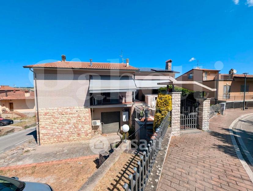 Villa in Via Mario Angeloni 1 — foto 7 di 50
